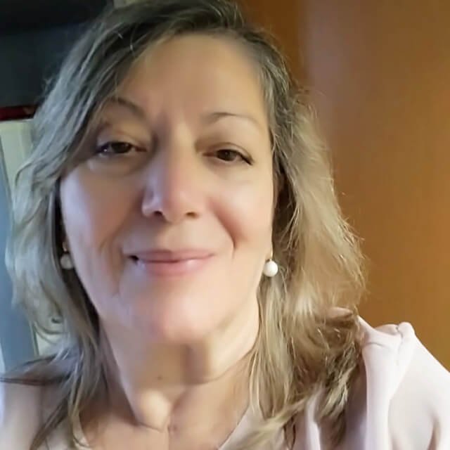 Heloisa Carvalho Heloisa Carvalho